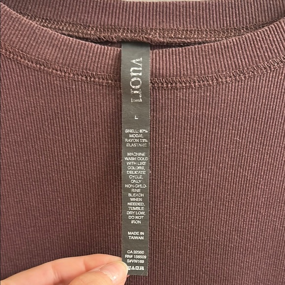 Vuori Ribbed Tee - Picture 3 of 4